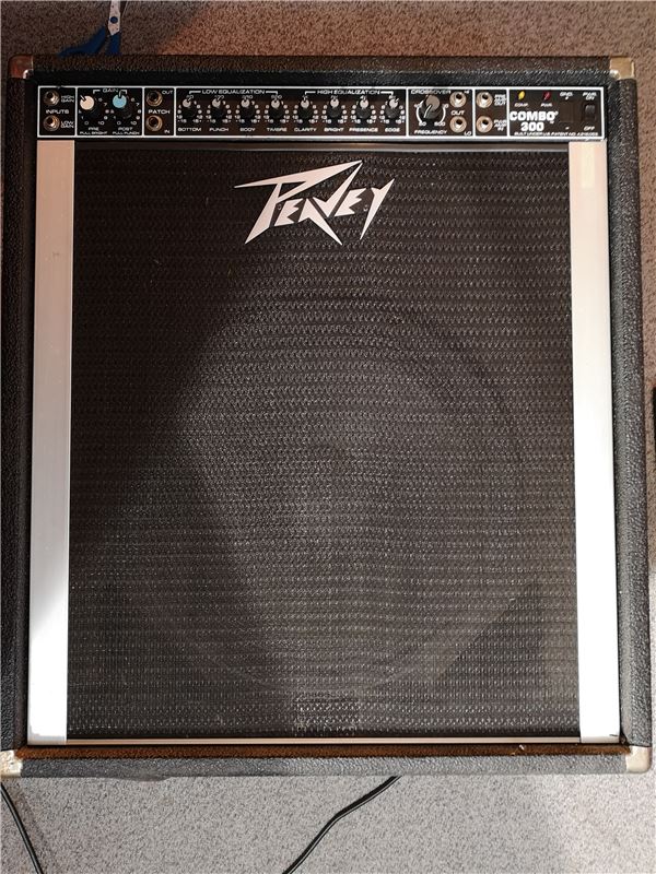Peavey Combo 300 Schematic