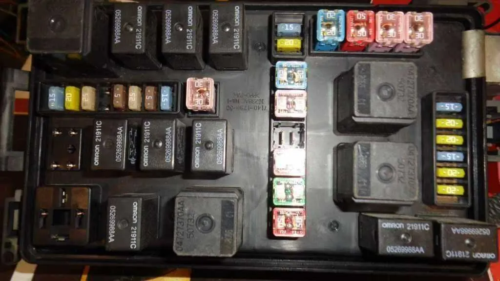 2000 dodge durango fuse box diagram