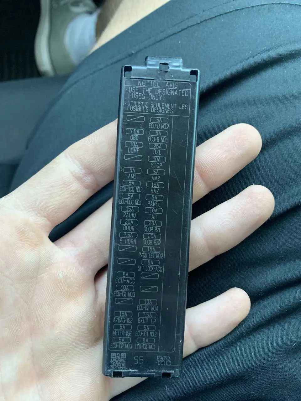 2019 toyota corolla fuse box diagram