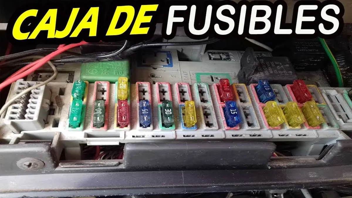 manual en espa&ntilde;ol diagrama de fusibles silverado 2004